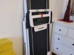 Běžecký pás HRS T-330 (120x42cm, do 120kg, sklopný systém)