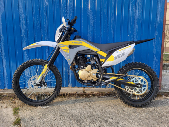 Enduro ASIX XB-83 150cc 21/18